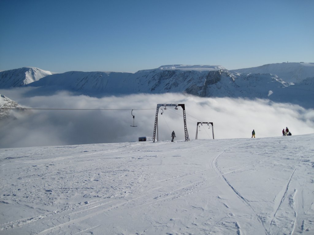 25_ski_lift